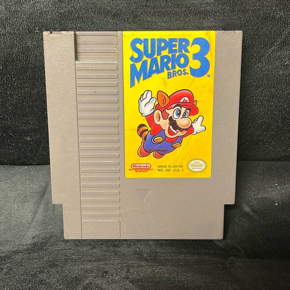 Super Mario Bros 3 NES - Picture 2 of 3